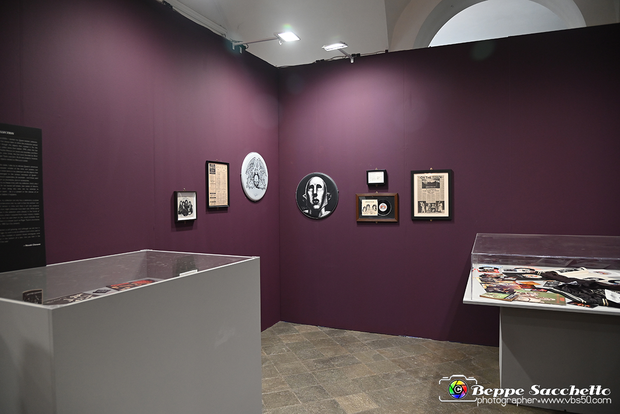 VBS_1762 - Mostra Peter Hince - Queen Experience.jpg